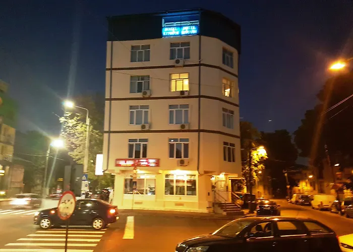 Hostel Litovoi
