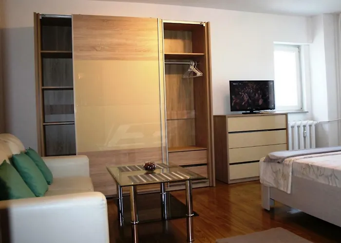 Alba Iulia Square, Premium Studio 2