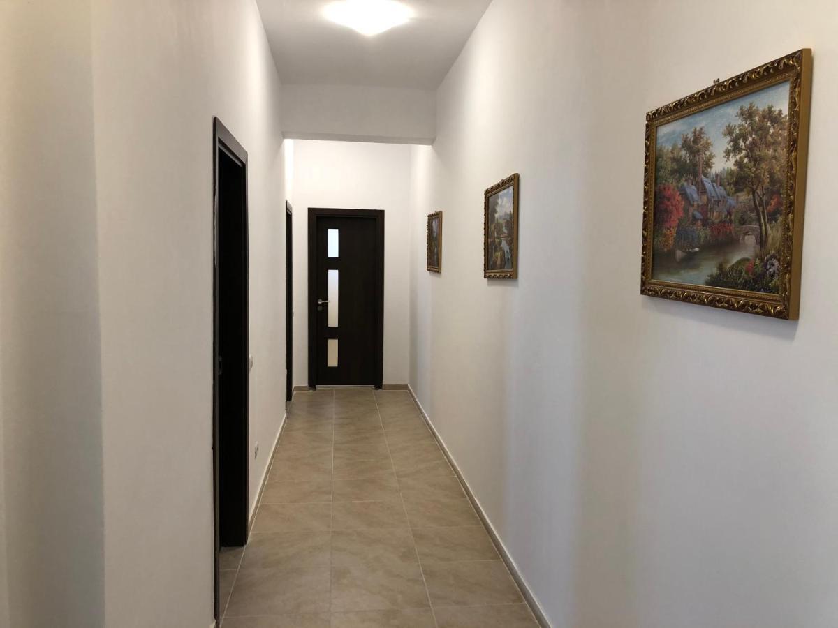 Apartment Oriental Fundeni