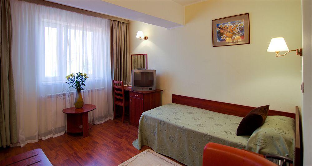 Hotel Atrium City Center 4*