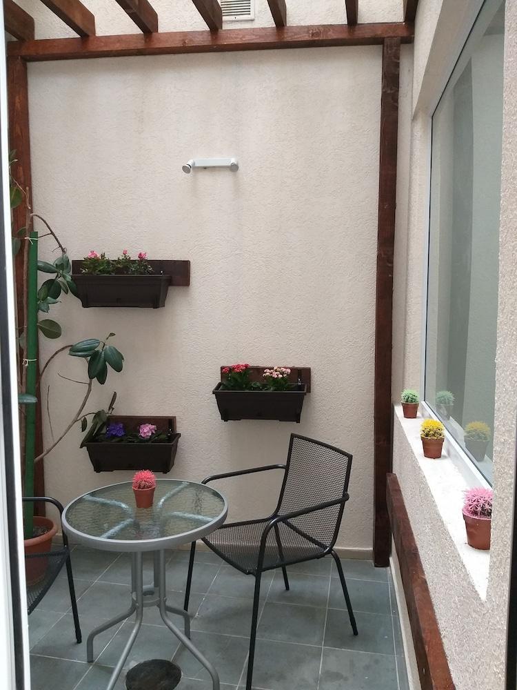 Tranzzit 3* Bucharest