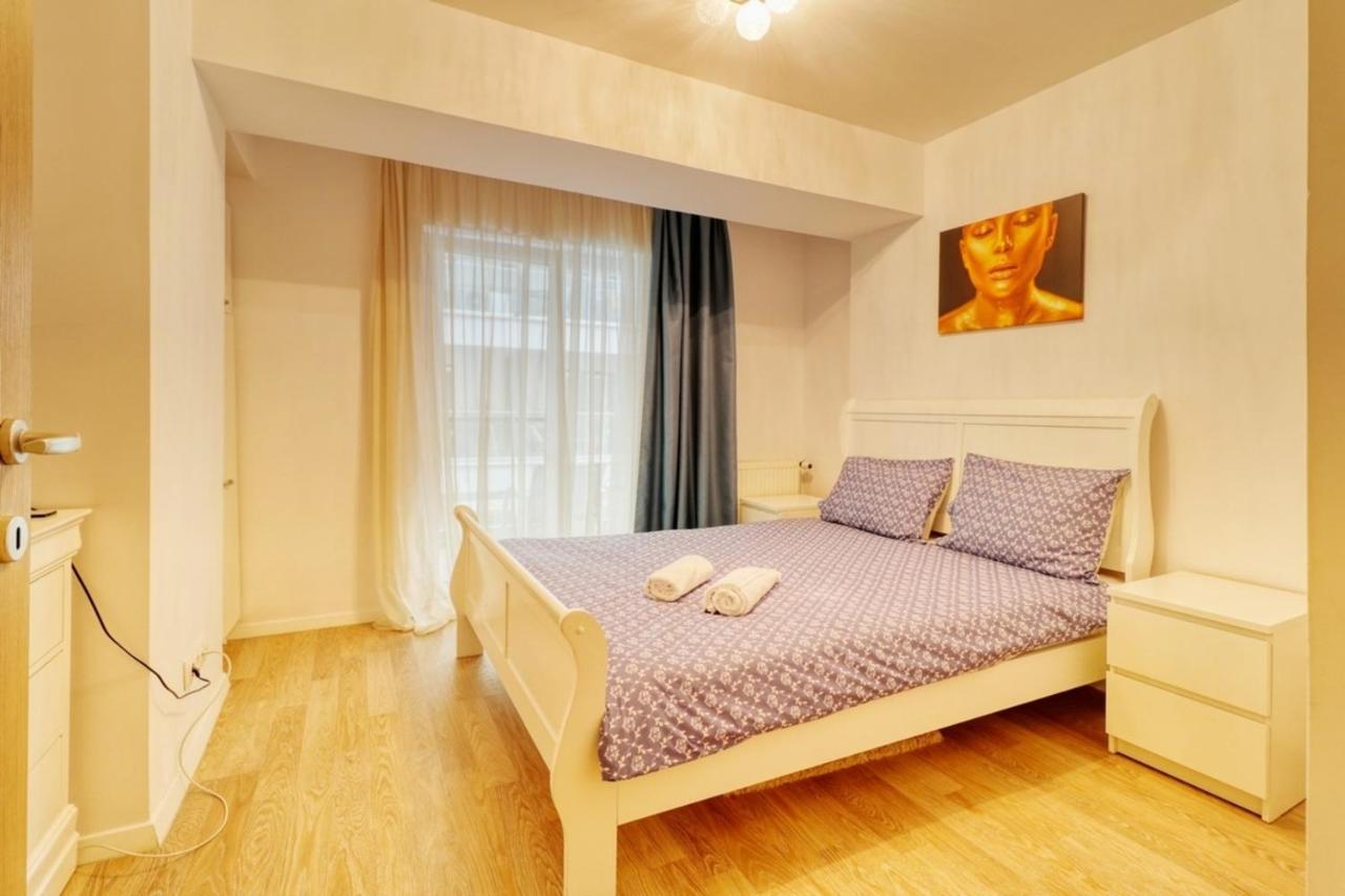 Apartment Luxury Politehnica Park Near Old Town Bucharest