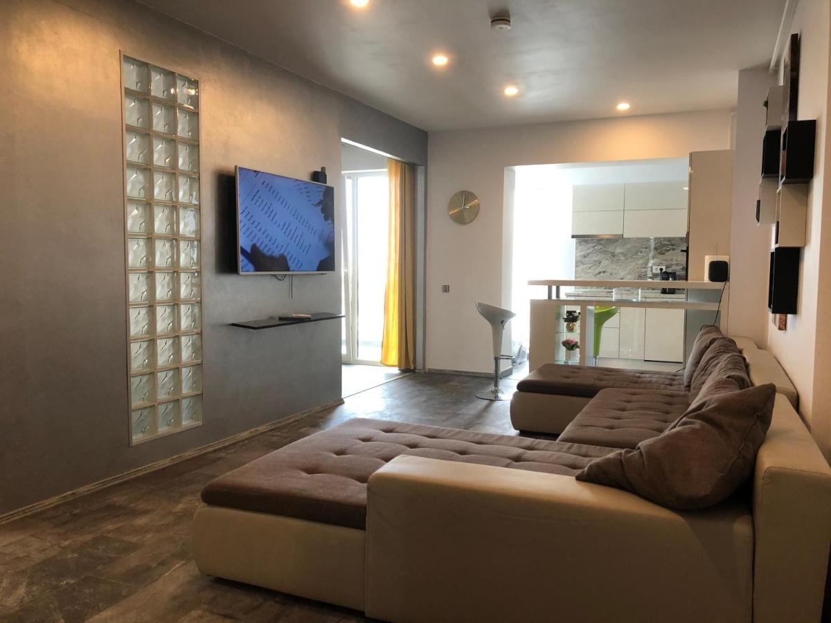 Luxury Westpark 2 View W6 Bucharest
