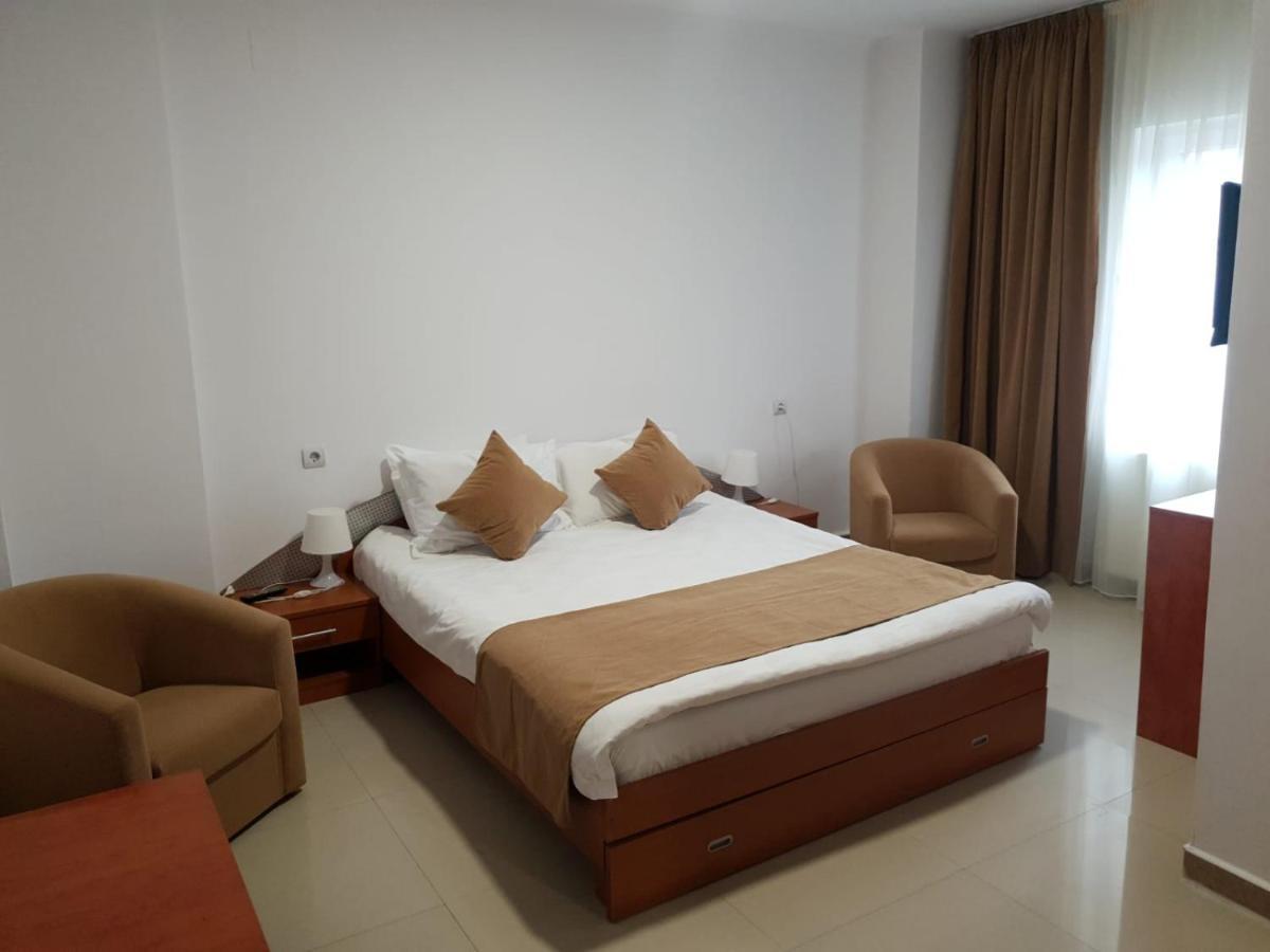 Hotel Top Central 2* Bucharest