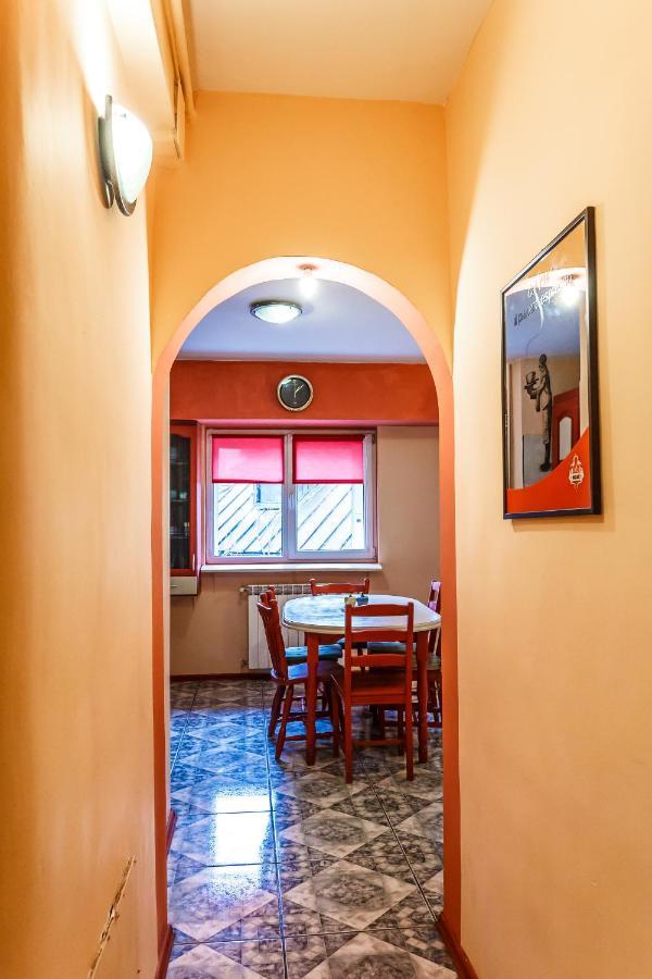 Piata Unirii - Old Town Bucareste