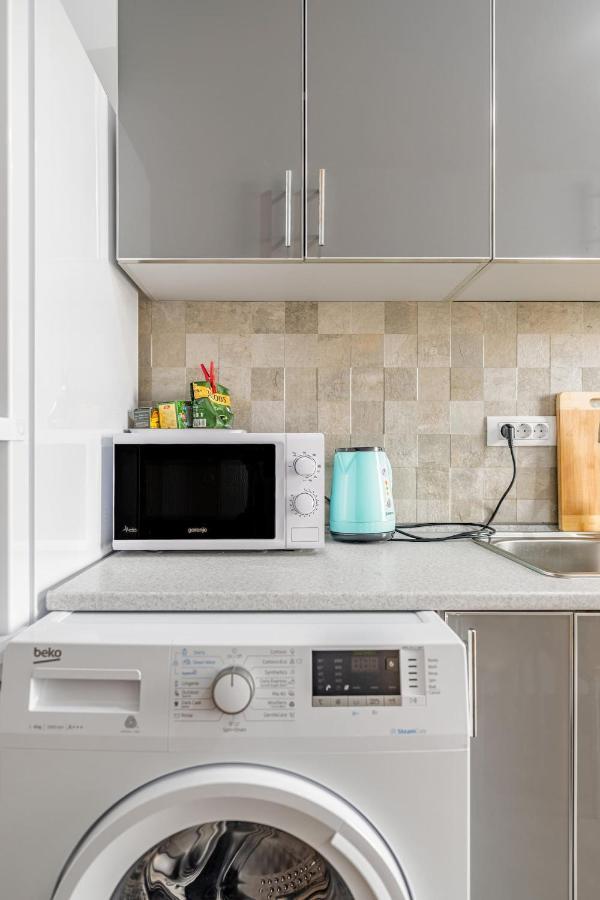 Apartament Cozy Studio With Netflix And Private Parking *