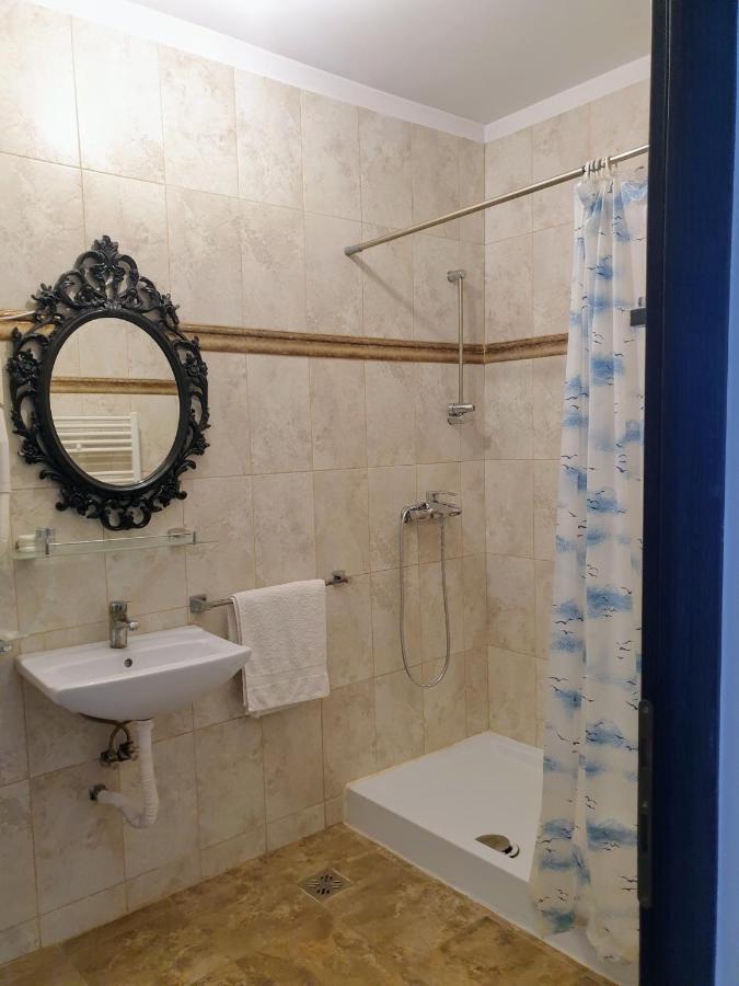 Queen Hotel Bucharest