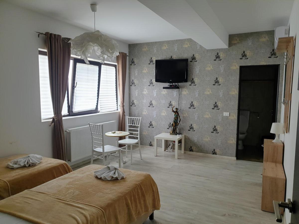 Hotel Queen