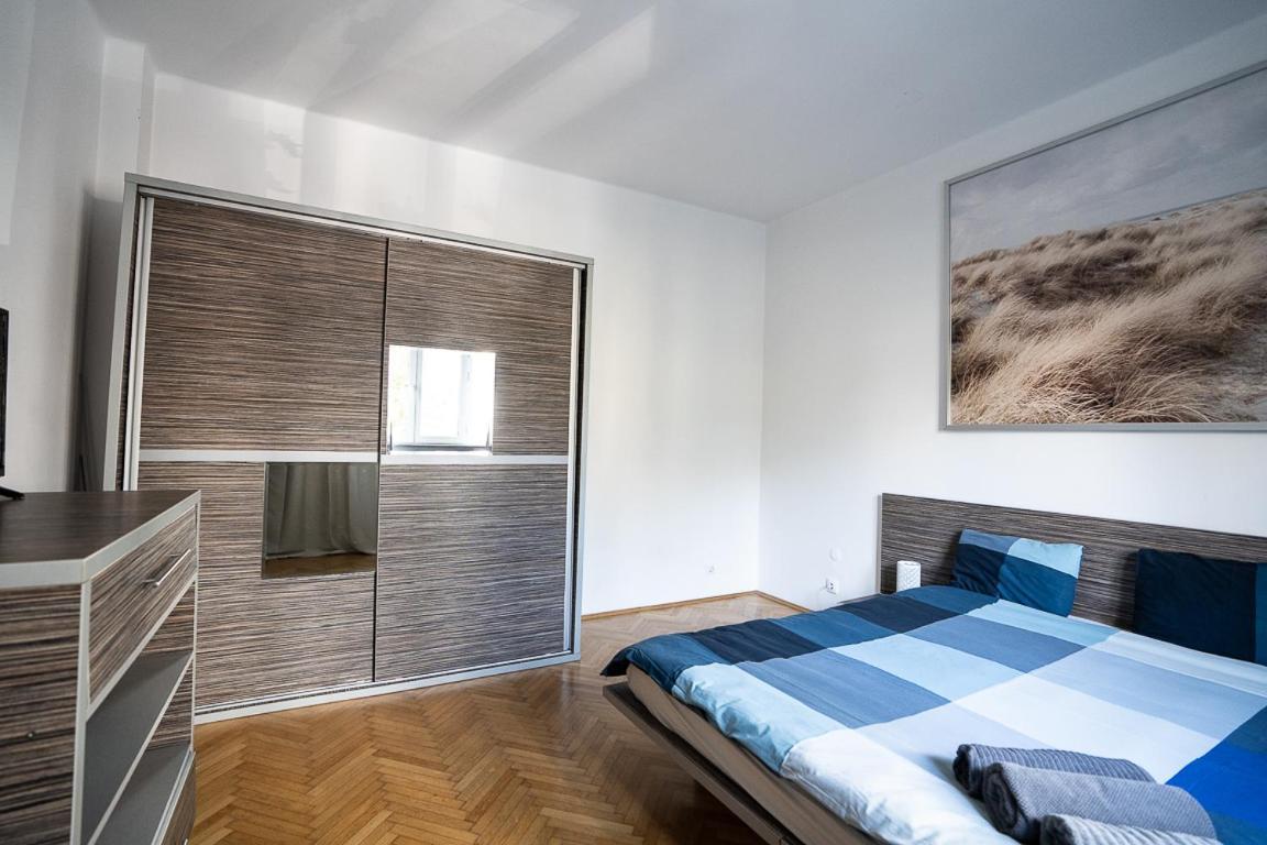 Cismigiu Garden Apartment Bucharest