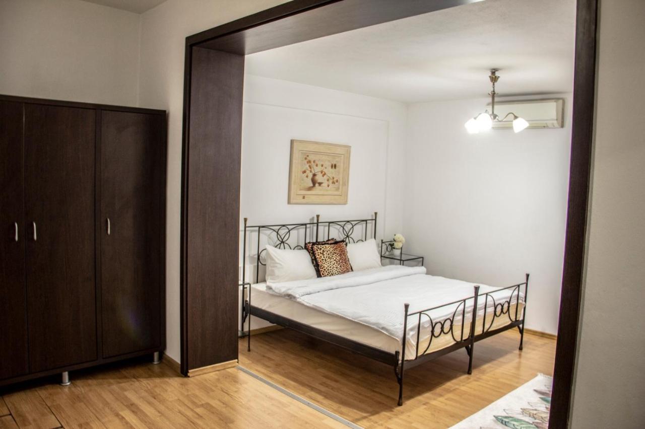Hotel Happy Bucureşti