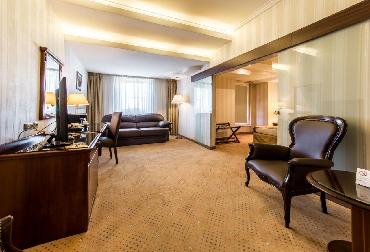Ramada & By Wyndham North 4* Bucureşti