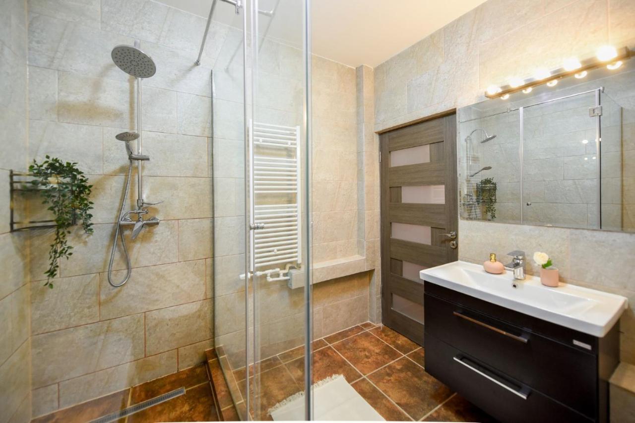 Le Petit & Cosy - Location Old Town & Quiet Apartment *