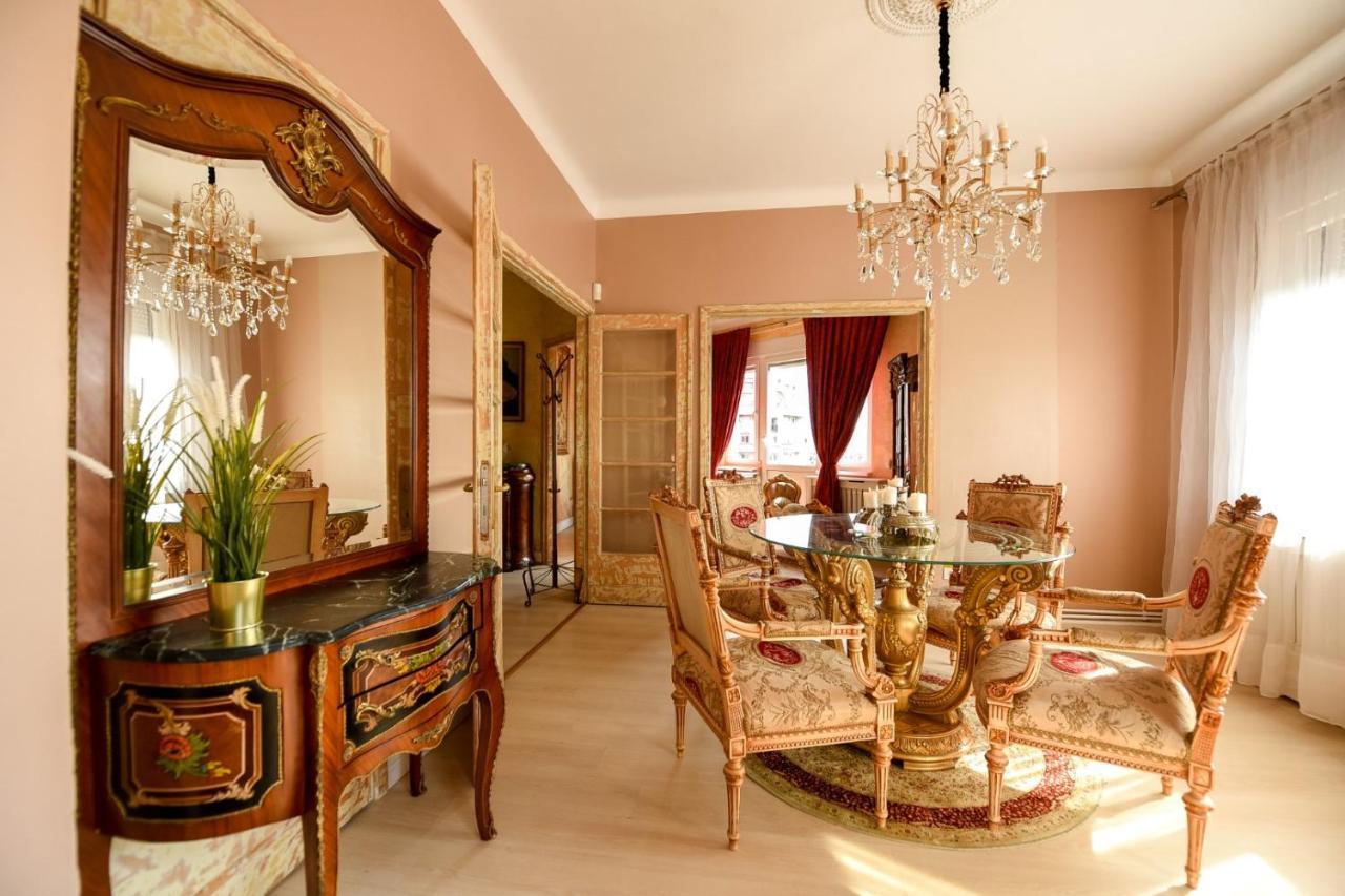 Apartment Rooftop View In - Baroque Apt.