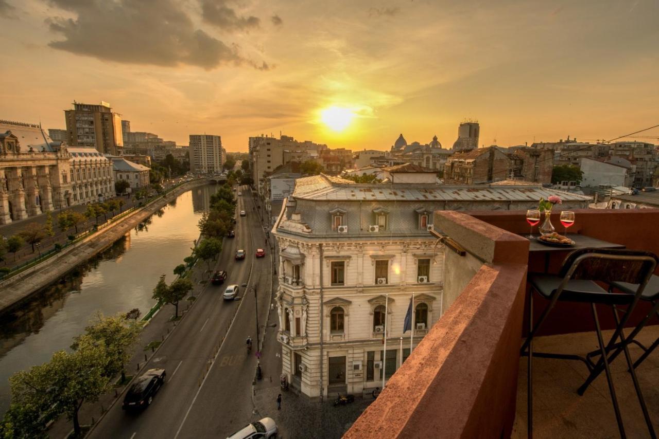 Apartment Rooftop View In - Baroque Apt. *