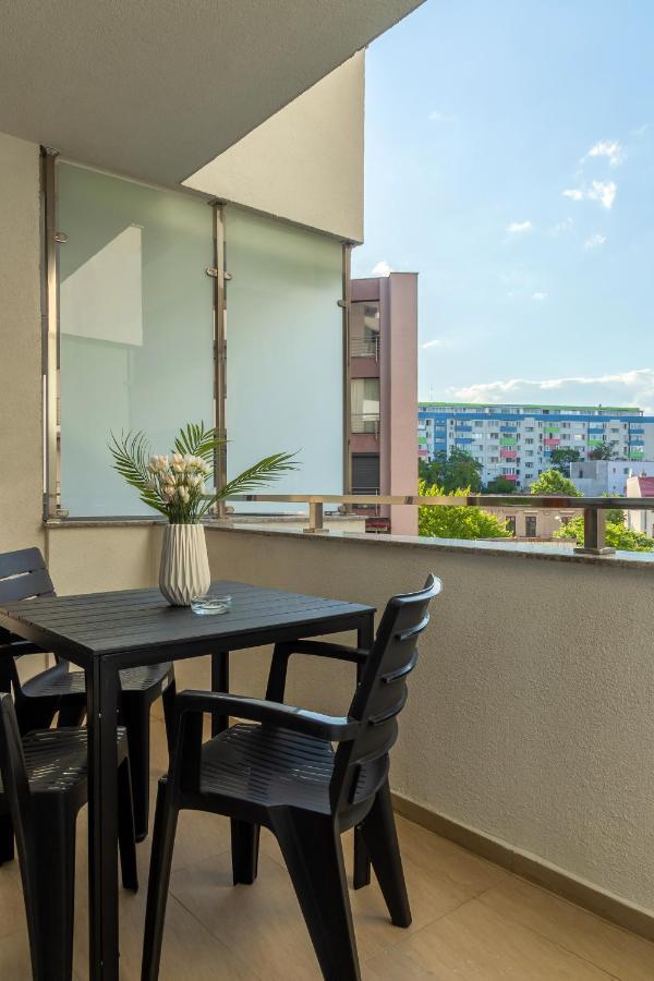 Atlas Unirii: Upscale Flats In The Heart Of Bucharest! Apartament Bucureşti