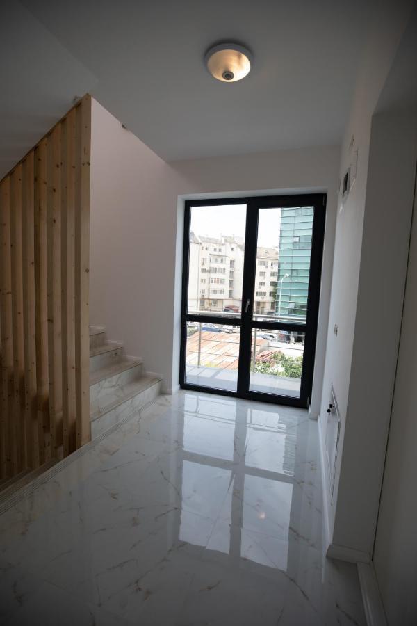 Urban 7 Aparthotel *