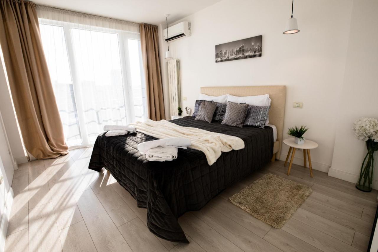 Citadella Atheneum * Bucharest