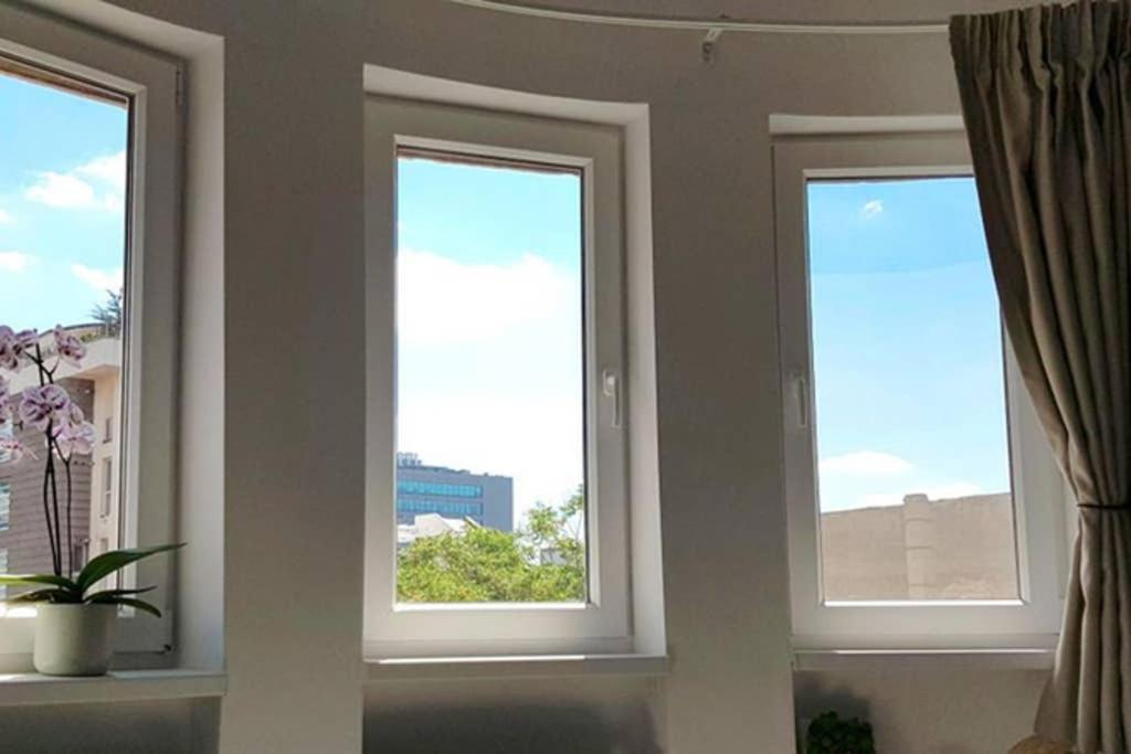Sunny Central Apartment