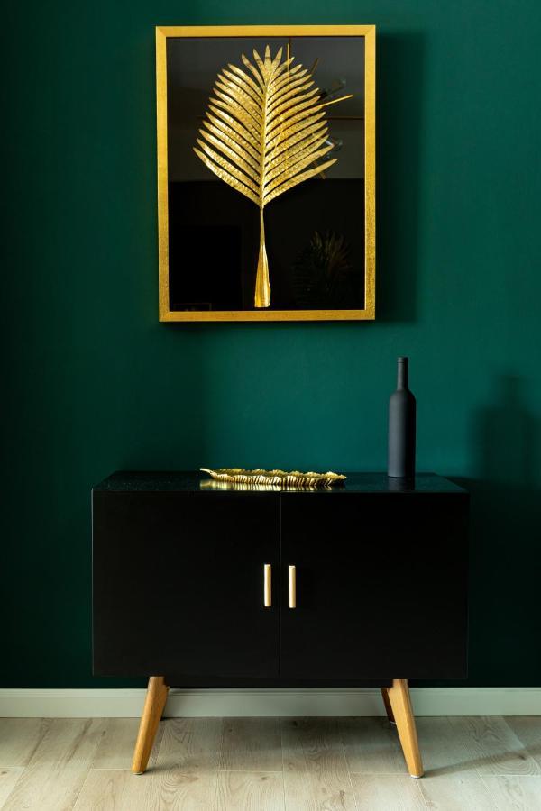 Holt - Welcome To The Jungle Apartamento *