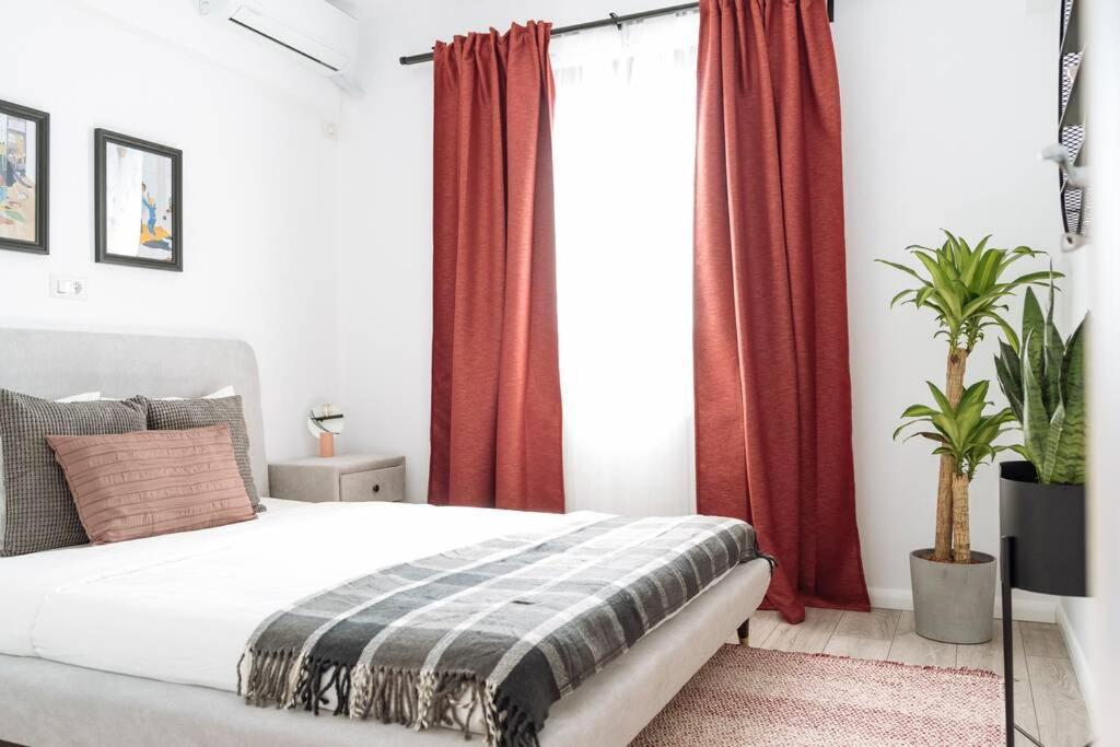Apartment Sunny 2br Flat - Old Town View