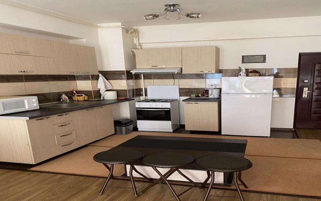 Apartment Militari