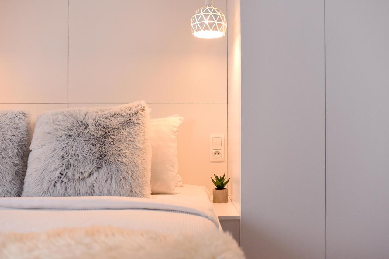 White Haven - Calea Victoriei *