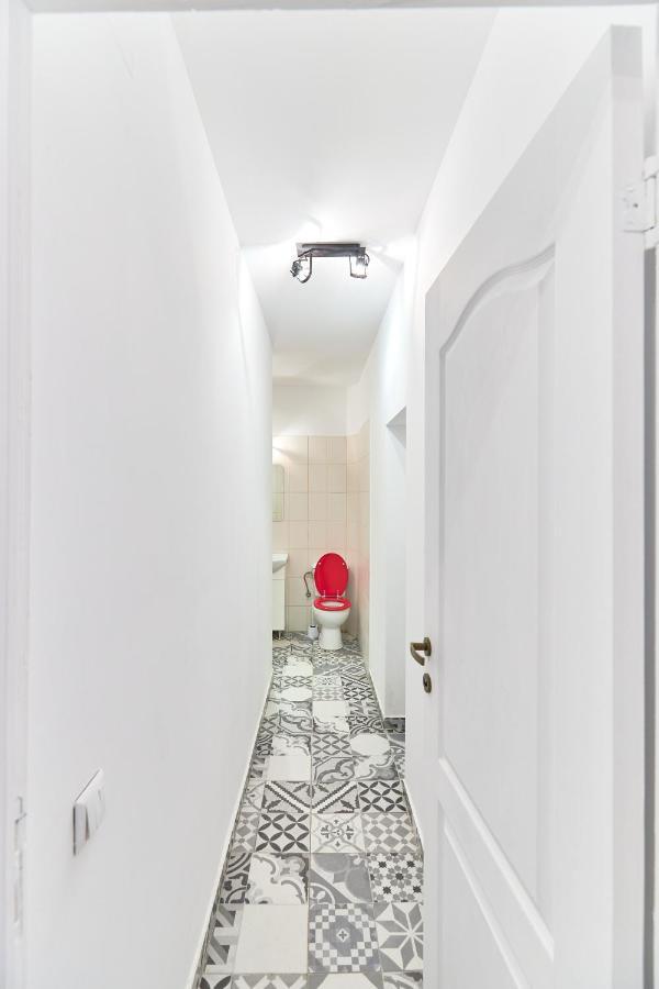 Stanford Gara De Nord 3*