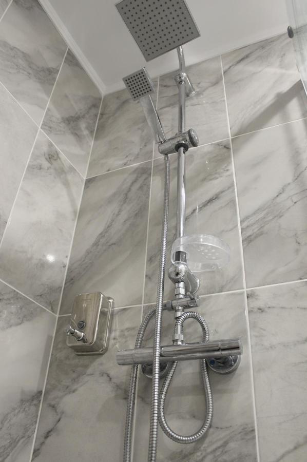 Luxury Center - Romana Aparthotel *