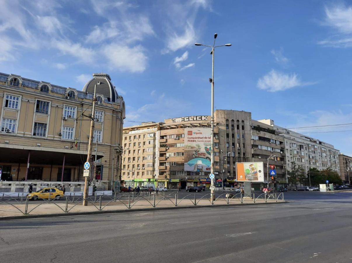 Luxury Center - Railways Station Apartamento Bucareste