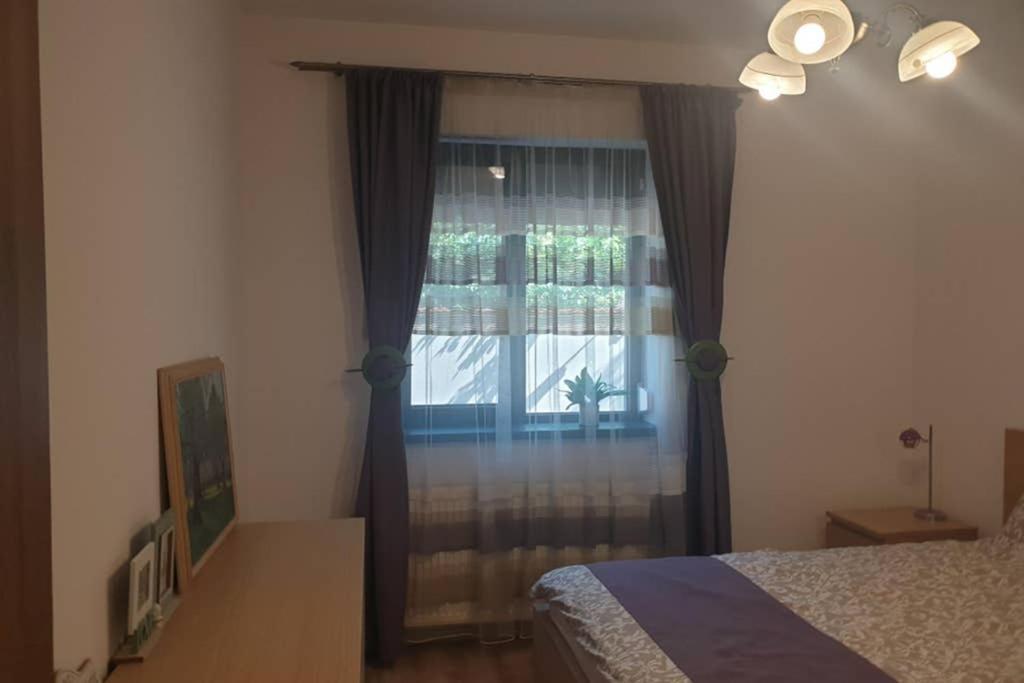 Unique Apartamento *