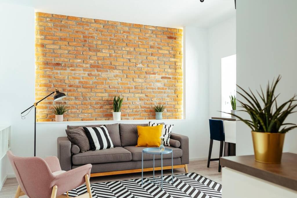 Apartament Beautiful - Location + Netflix