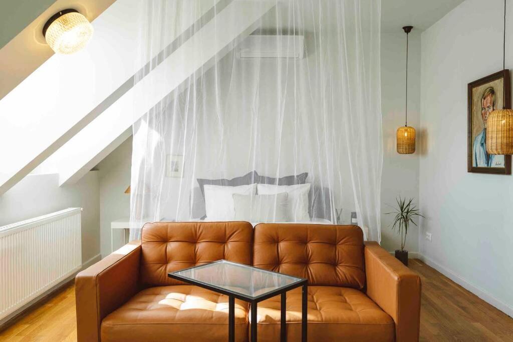 Vivando - Beautiful B + Parking Apartamento *