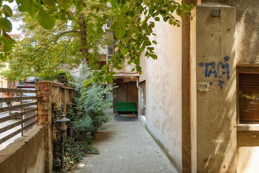 Amazing - Location - Netflix Apartment Bucharest