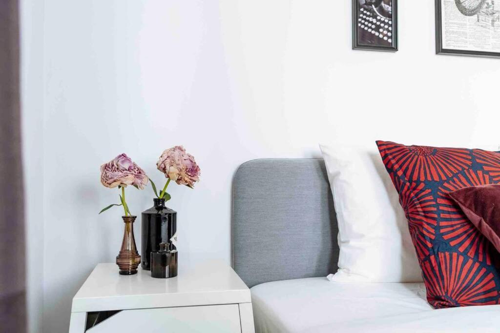 Beautiful - Location - Netflix Apartamento Bucareste