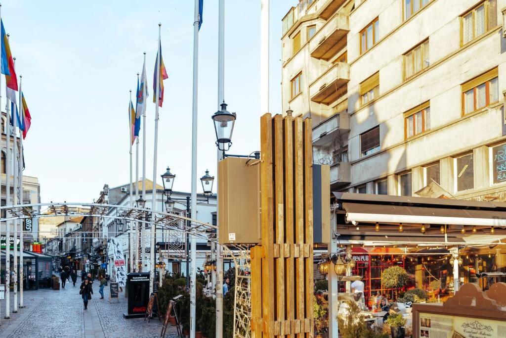 Sunset Terrace In The Old Town Bucureşti