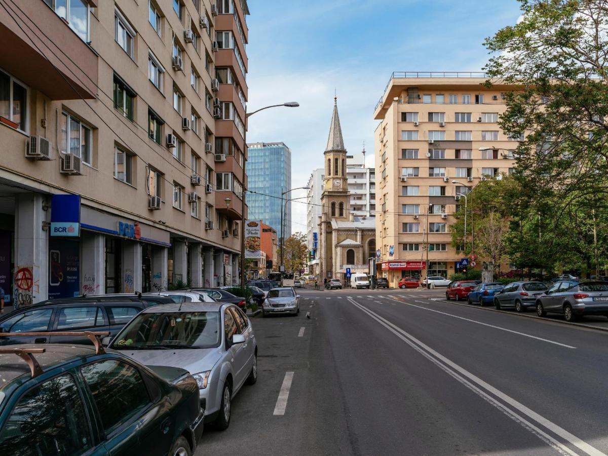 Beautiful - Location - Netflix+balcony Apartment *
