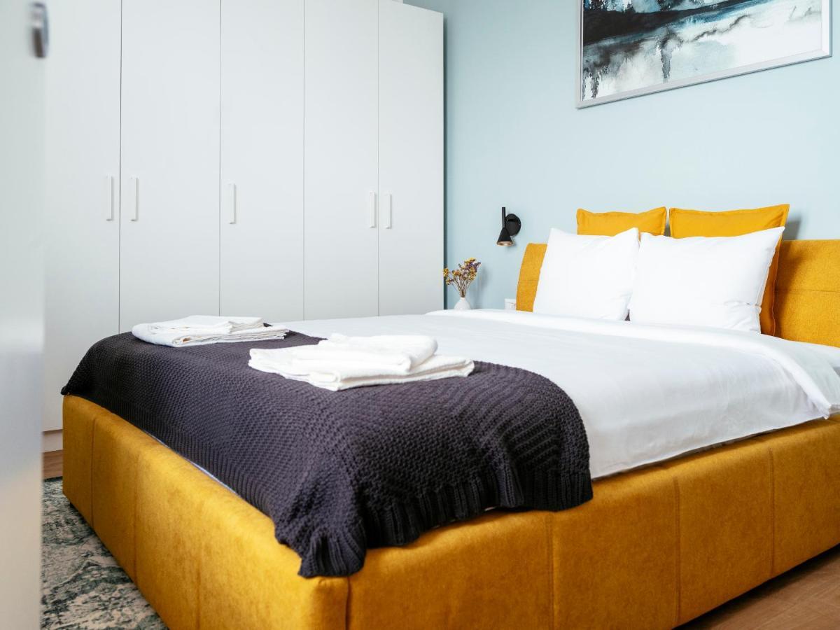Apartment Beautiful - Location - Netflix+balcony *