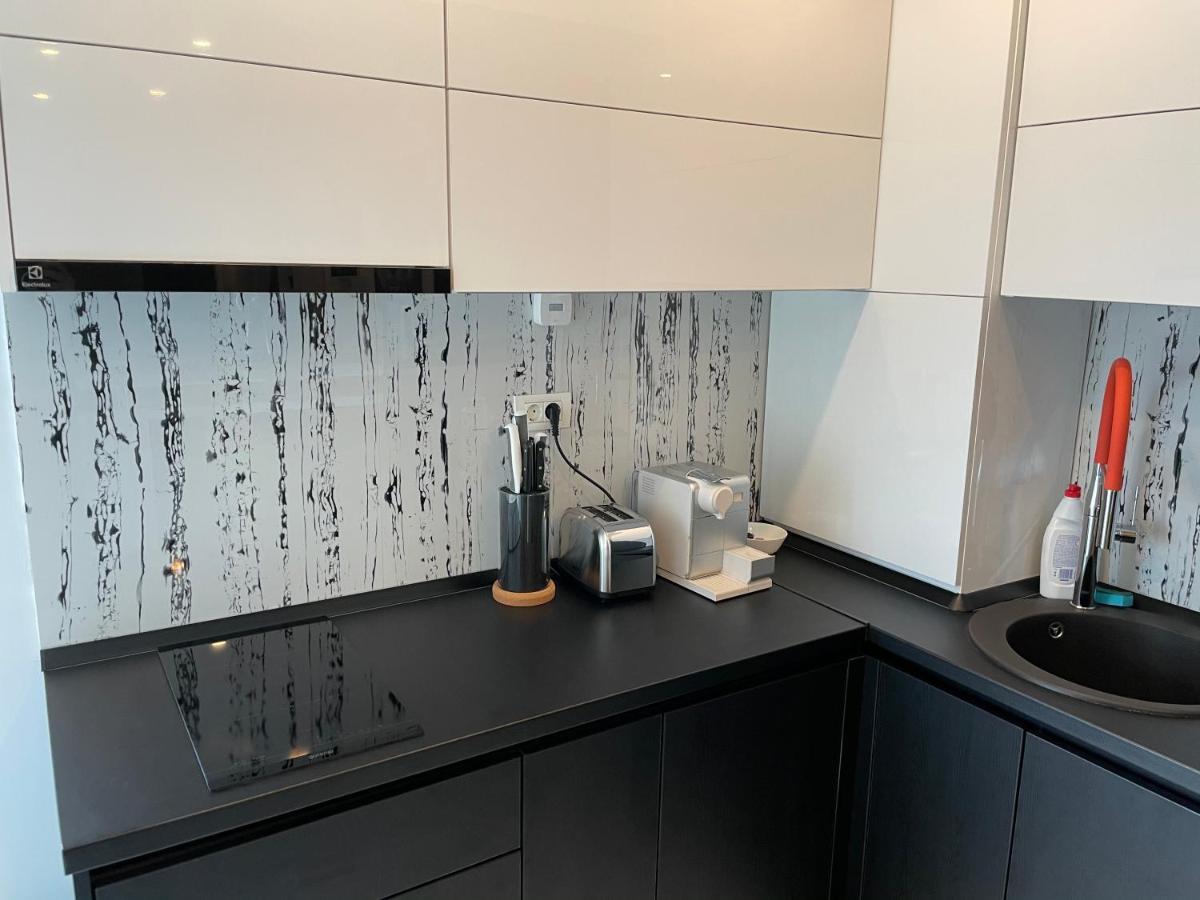 Fancy Westpark 2 Lakeview W7 Apartment *