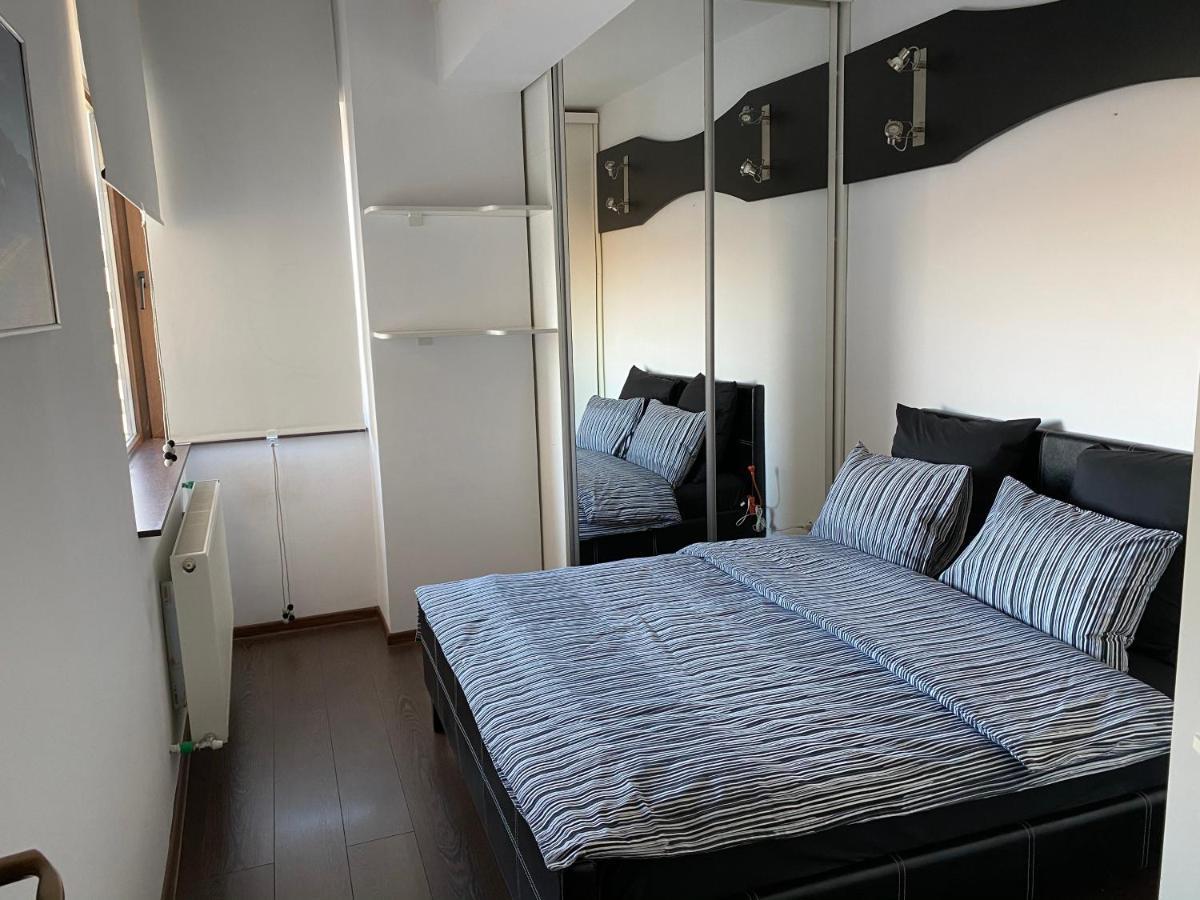 Gis North House Apartment Bucharest