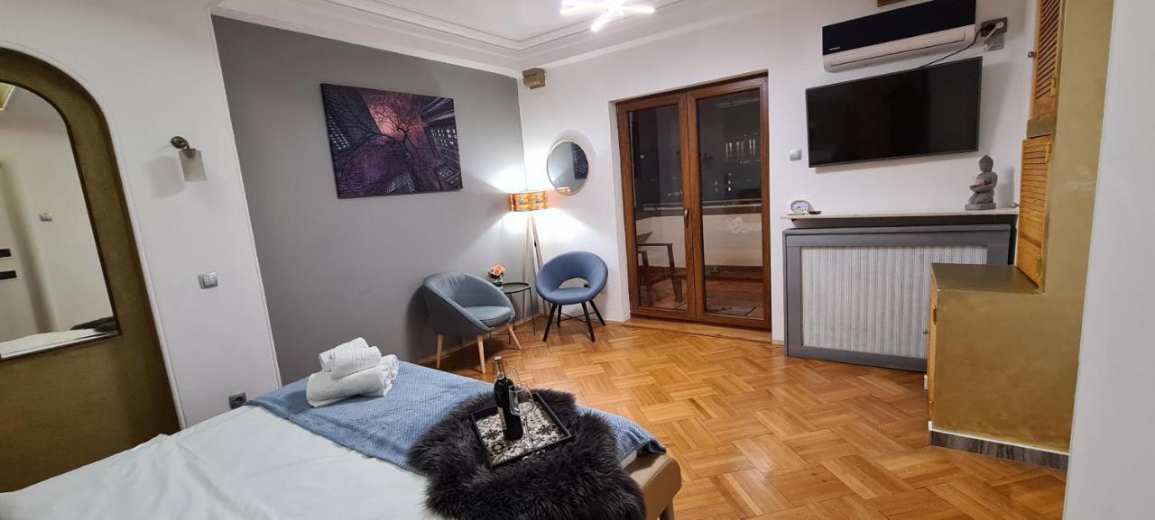 Apartament Central Arghezi Art Deco Piata Universitatii