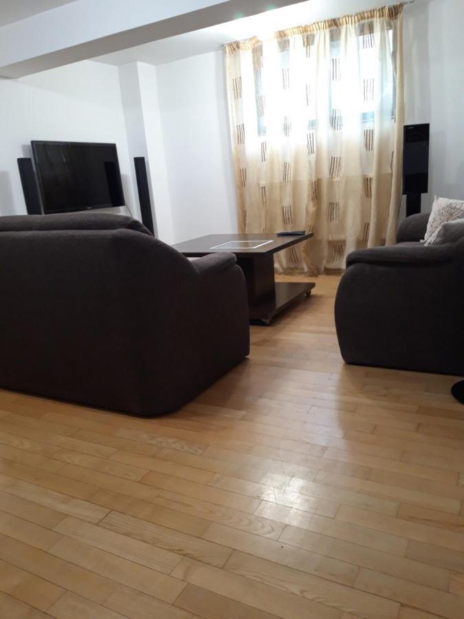 Papas Bucurestii Noi *