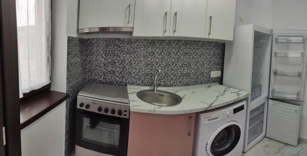 Naya Apartament