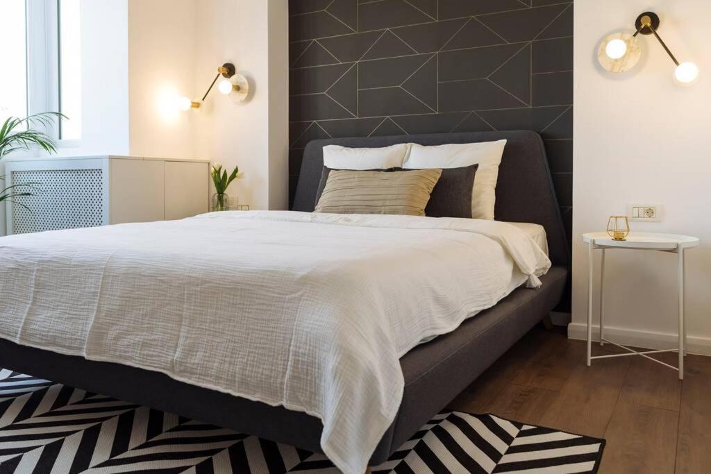 Apartament Panoramic - 4br - Piata Unirii