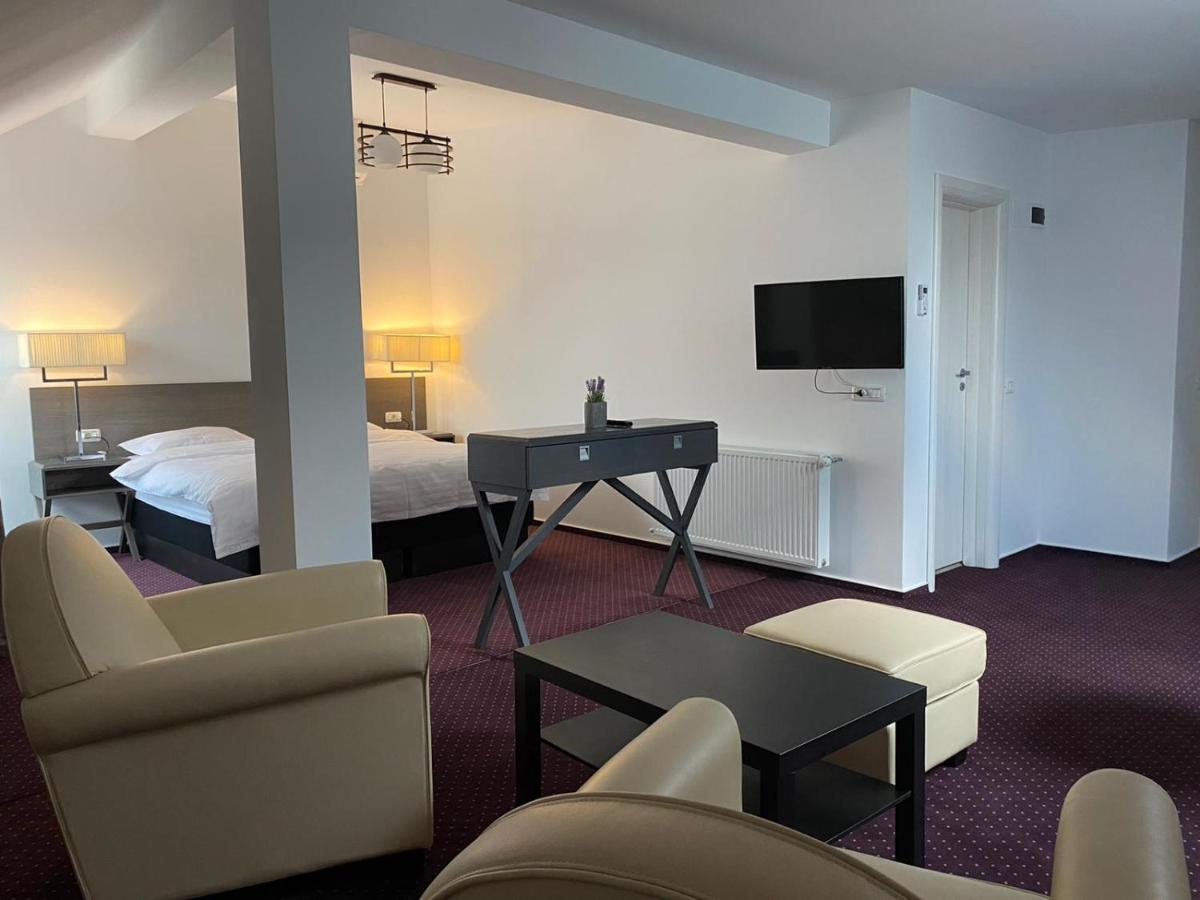 Urban 7 * Bucharest