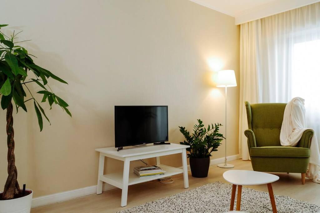 Elegant Vibes Next To Obor Market * Bucharest
