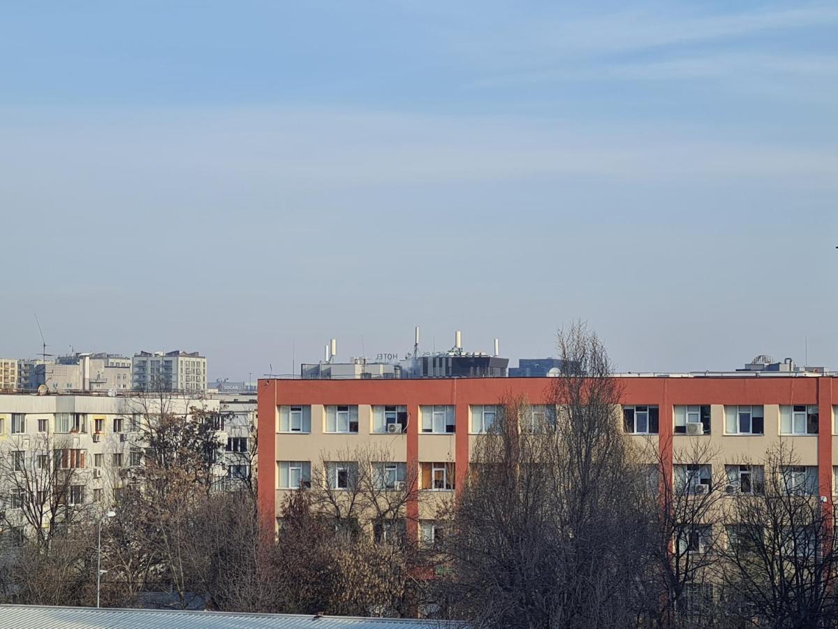 Aviatiei 61 Apartament Bucureşti