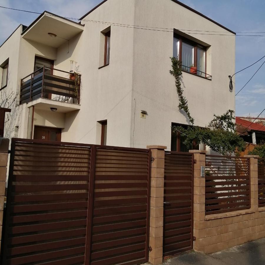 38 Silviu Bucureşti