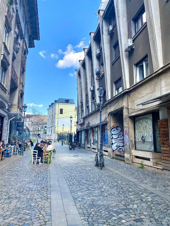 Modern Old Town Central