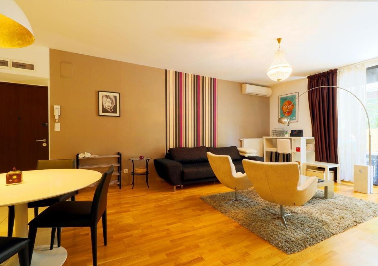 Apartament Nightingale Close To The Zoo And Shopping City Baneasa Apartament Bucureşti