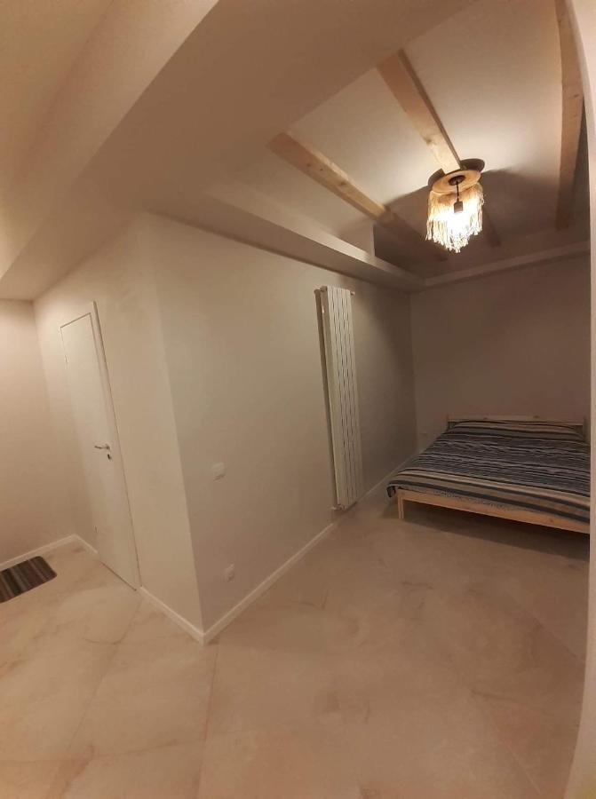 Marina Central Sunshine Studio Apartament Bucureşti